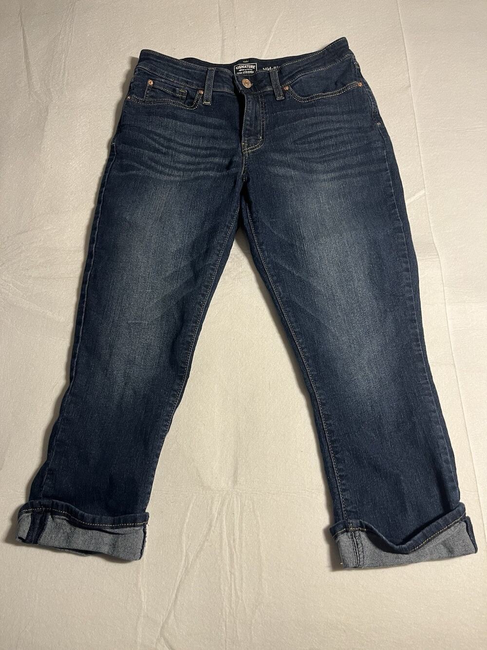 Levi Strauss Signature Gold Womens 8 W29 Mid Rise Straight Jeans Dark Wash Cuff